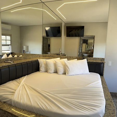 Village Motel Ribeirão Preto Екстериор снимка